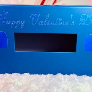 Blue Valentine's Day Gift Box